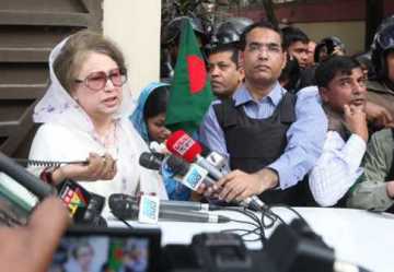 খালেদার বিরুদ্ধে ফের মানহানির অভিযোগ