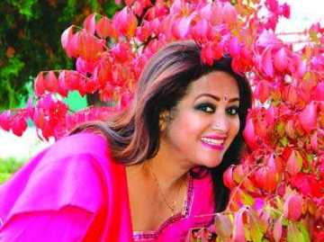 পুত্রের কাছে ঋণী 