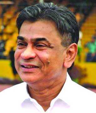 প্রতিশ্রুতিতেই বন্দী ফুটবল