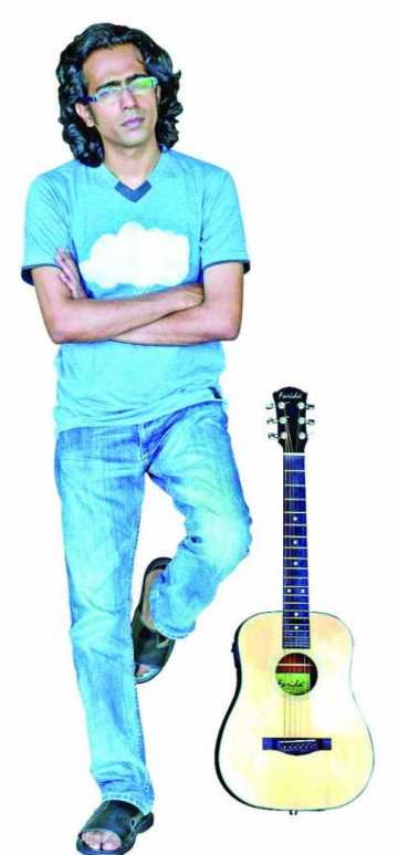 বেঁচে থাকা দায় হয়ে পড়েছে