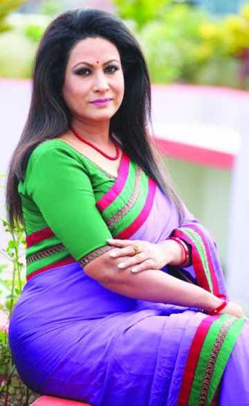 জীবন মানেই হৃদয় দিয়ে অনুভব করা