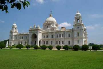 দর্শক টানতে সংস্কার শুরু ভিক্টোরিয়ায়
