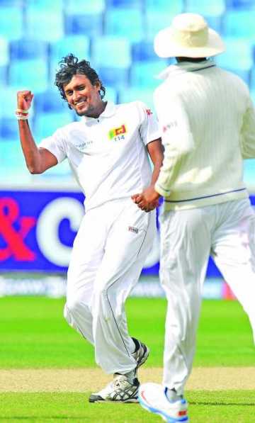 স্পিন স্বর্গে পেসারদের রাজত্ব 