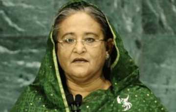বাবার সমাধিতে শেখ হাসিনার প্রতিজ্ঞা