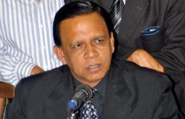 ৬ মাসের জামিন পেলেন ব্যারিস্টার খোকন
