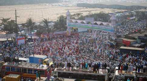জুমা ও আম বয়ানে লাখো লাখো মুসল্লি
