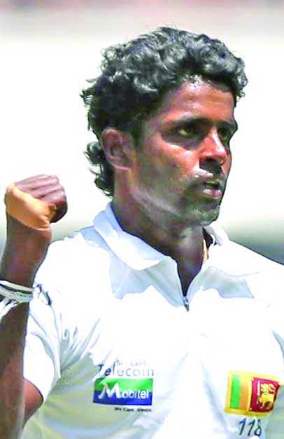 বোলিং উপভোগ করেছেন ইরাঙ্গা