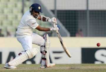 ৪০০ রান পেরুল শ্রীলঙ্কা
