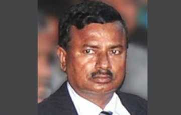 পূর্ব রেলের মৃধাসহ অভিযুক্ত ৫