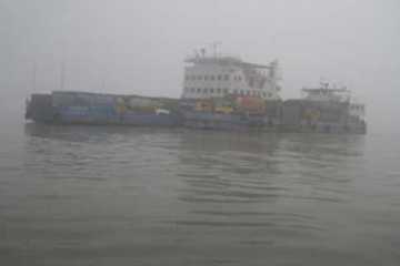 দৌলতদিয়া-পাটুরিয়ায় ফেরি চলাচল শুরু
