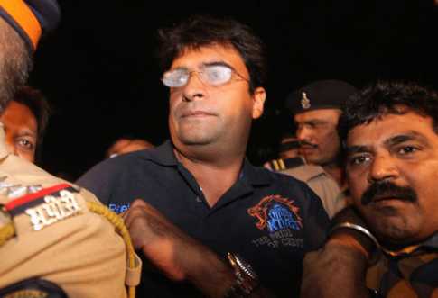ফেঁসে গেলেন শ্রীনিবাসনের জামাই