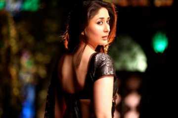 হৃত্বিকের ঘর ভেঙেছেন কারিনা!