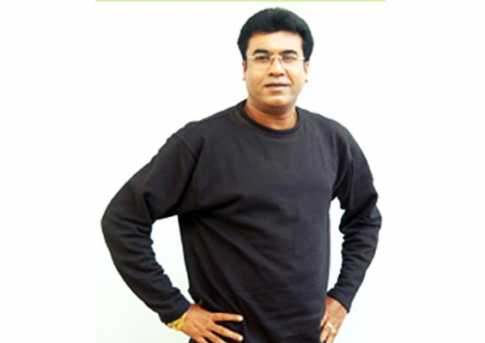 মান্নার ষষ্ঠ মৃত্যুবার্ষিকী আজ