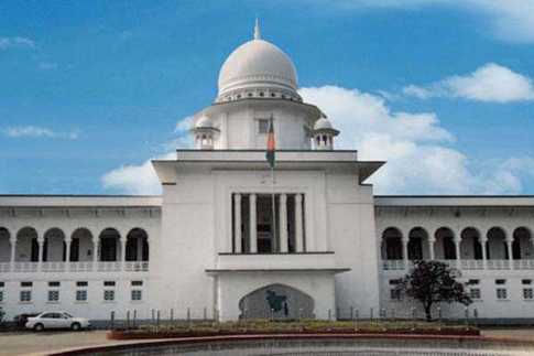 ‘হজ্ব নিয়ে সরকারের সিদ্ধান্ত অবৈধ’
