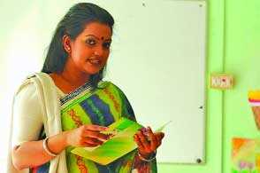 একুশের নাটকে নওশীন