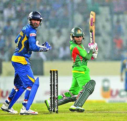 নড়বড়ে হয়ে গেছে আত্মবিশ্বাস