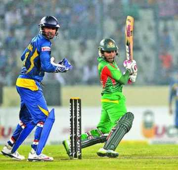 নড়বড়ে হয়ে গেছে আত্মবিশ্বাস
