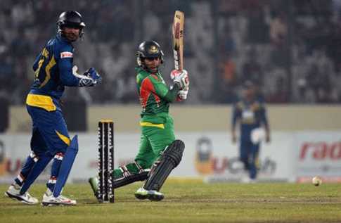 সাজঘরে আনামুল