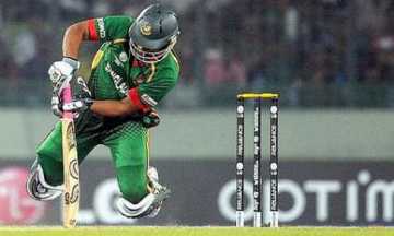 লঙ্কানদের টার্গেট ২৪১ রান