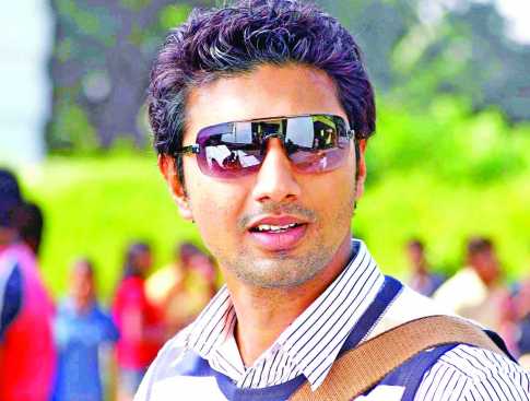 ঢাকায় দেব...