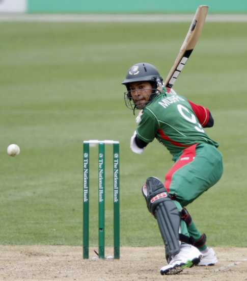 ভারতকে ২৮০ রানের টার্গেট