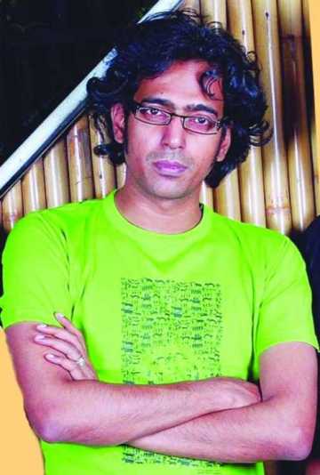 ক্রিকেট নিয়ে বাপ্পার গান