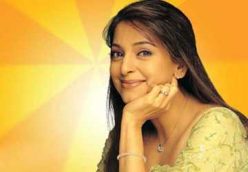 ভাবতাম আমাকে ছাড়া বলিউড অচল : জুহি