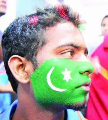 পাকিস্তানের পক্ষে চরম বেলাল্লাপনা