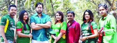 একই গানে সাত শিল্পী