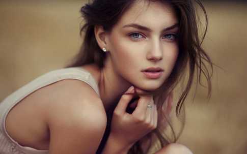 রাতের রূপচর্চায় সকালে ঝলমলে চেহারা
