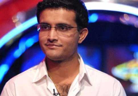 দোলের মাঠে সৌরভ