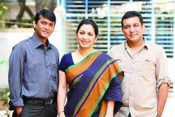 তৌকীরের পরিচালনায় হাকিম-বিপাশা 