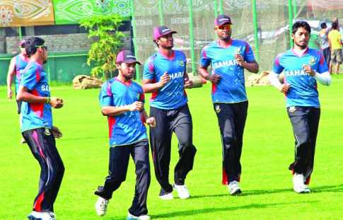 কঠোর অনুশীলনে ব্যস্ত টাইগাররা