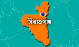 র‌্যাবের পোশাক, দেশীয় অস্ত্র ও লুণ্ঠিত মালামালসহ দুই ডাকাত আটক