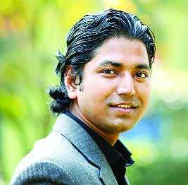 মুহিনের নতুন পরিচয়