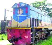 কর্ণফুলী-মহুয়া ট্রেন বেসরকারি ব্যবস্থাপনায় যাচ্ছে না