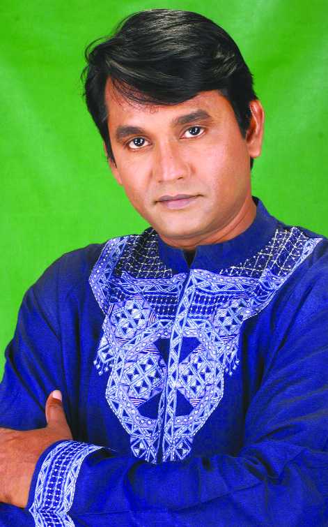 মেয়েকে সময় দিচ্ছি