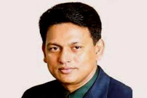 ছিনতাই-চাঁদাবাজি মামলায় হাজিরা দিলেন মিলন