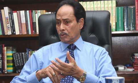 এরশাদের বিরুদ্ধে মামলা করবে ইসি