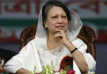 রাতে স্থায়ী কমিটির সঙ্গে বৈঠক করবেন খালেদা