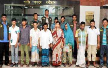চাকরির লোভ দেখিয়ে পতিতালয়ে বিক্রি!