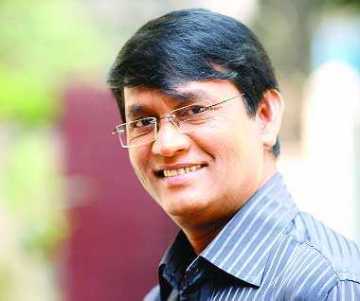 জন্মদিনে আজিজুল হাকিম