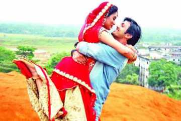 ছুঁয়ে দিলে মন