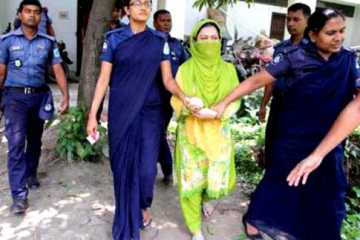 কারাগারে সেই নীলা