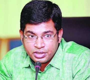 সংগঠকদের পেশাদার হতে হবে 