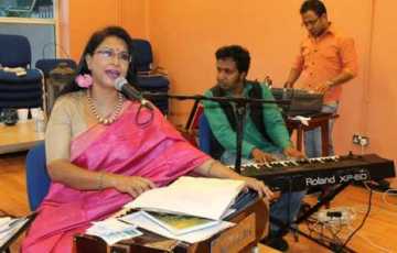 লন্ডন প্রবাসীদের মন মাতালো বন্যার গান