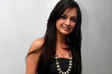 অক্টোবরে বিয়ে করছেন দিয়া মির্জা