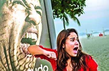 এ তো দেখি ভ্যাম্পায়ার সুয়ারেজ 