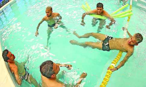 শঙ্কামুক্ত নেইমার