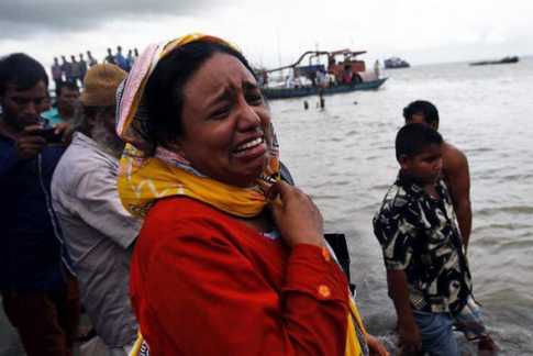 ডুবে যাওয়ার সাত দিনেও খোঁজ মেলেনি লঞ্চটির